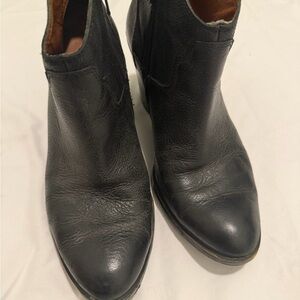 Lucky Brand Eller Black Leather Ankle Boot with Zipper